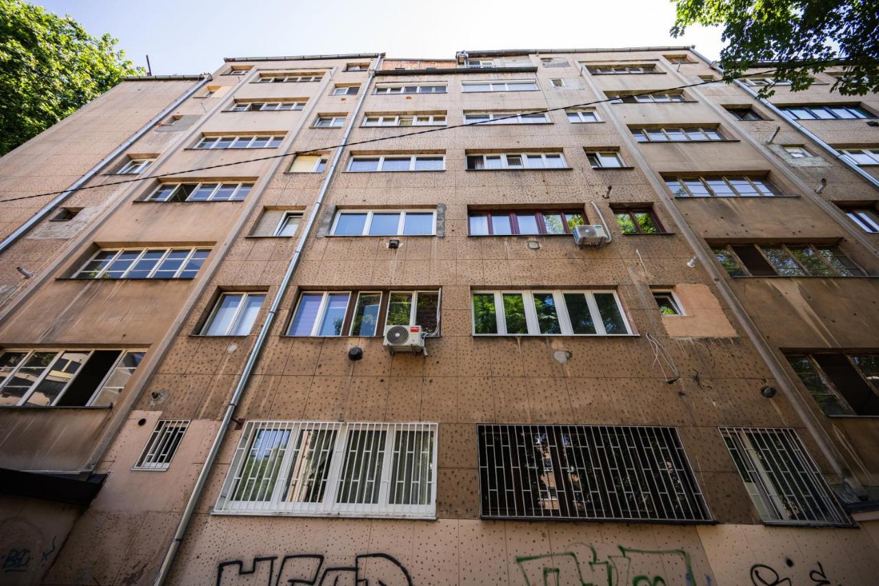 Cozy One-Bedroom Apartment Near City Center Сараево Экстерьер фото