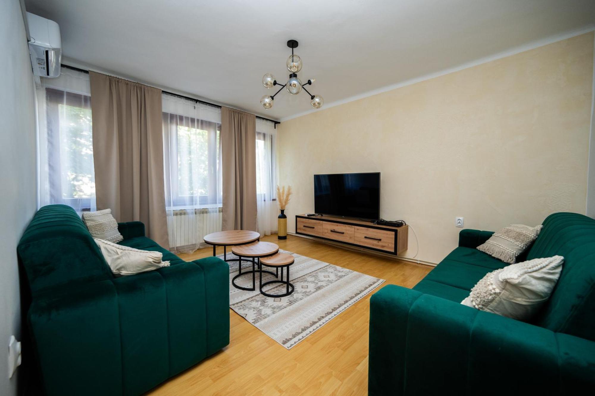 Cozy One-Bedroom Apartment Near City Center Сараево Экстерьер фото